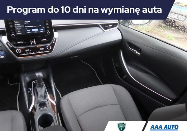 Toyota Corolla cena 93000 przebieg: 39799, rok produkcji 2022 z Ostroróg małe 211